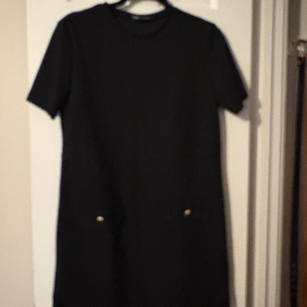 Zara Black Sheath Dress Crew Neck Short Sleeve